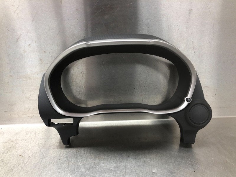 DIVERS Mitsubishi Eclipse Cross (GK / GL) (|8060A275ZZ1|), Utilisé, Mitsubishi