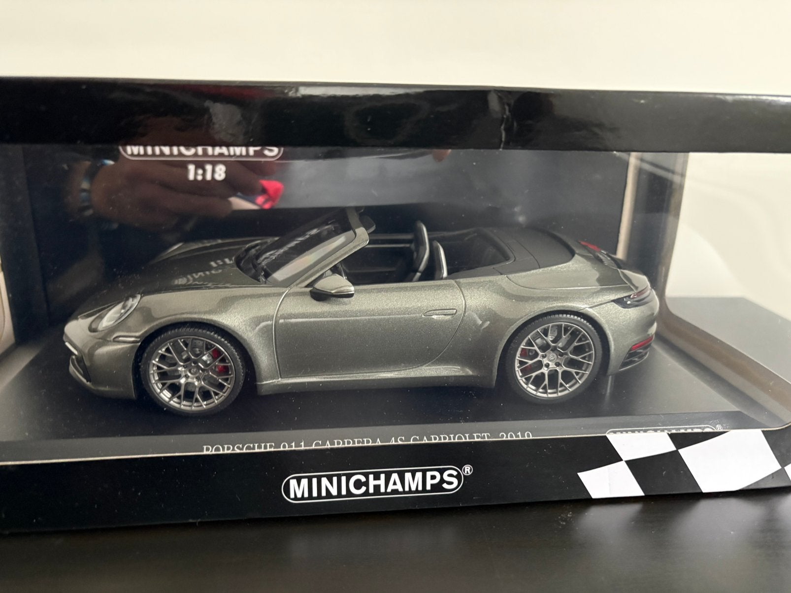 Porsche 911,992.1 4S Cabriolet 1/18 MiniChamps, Enlèvement, Comme neuf, MiniChamps