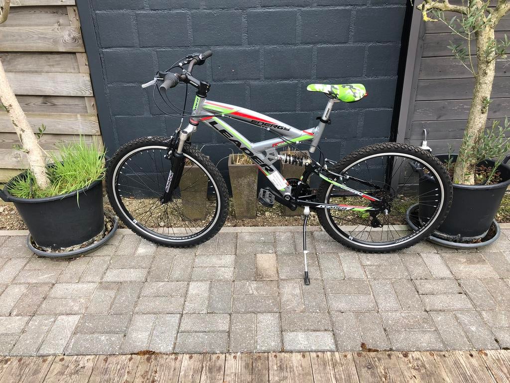 Vélo de cross, vélo de montagne, Enlèvement, Comme neuf