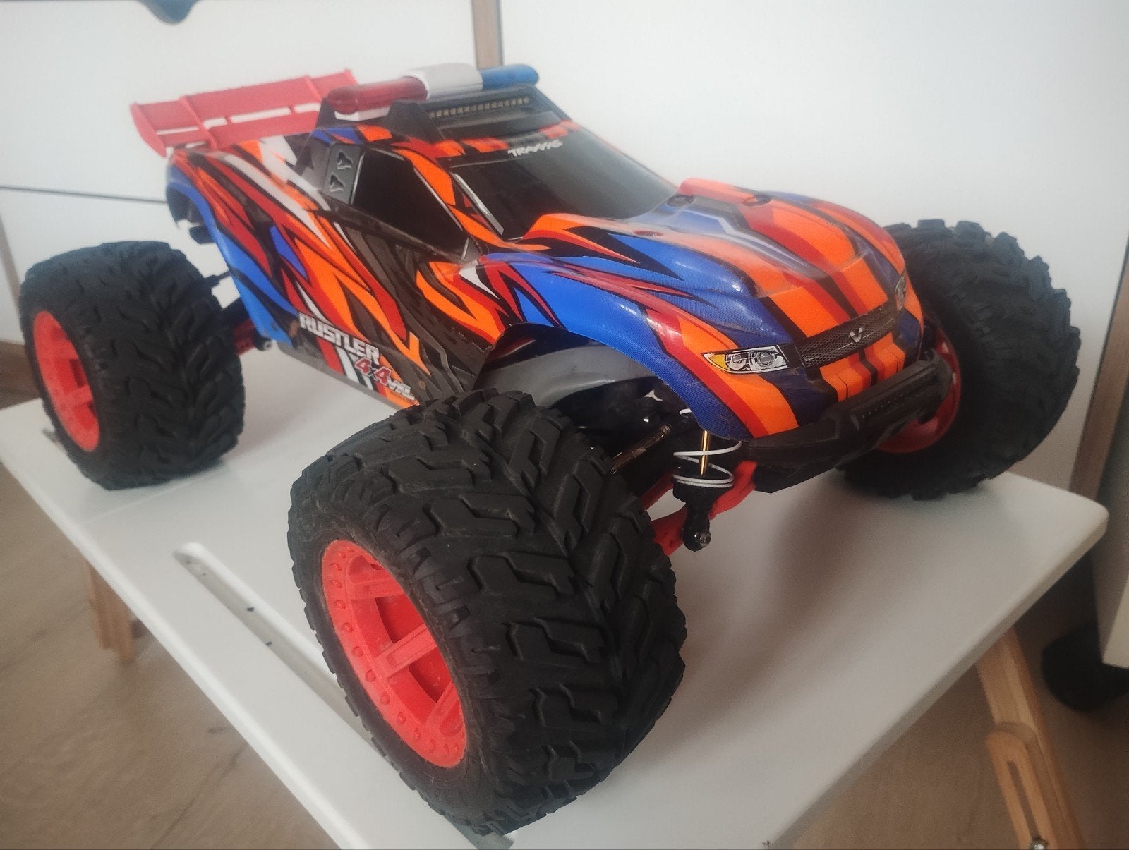 Traxxax Rustler 4x4 Hobbywing, Elektro, Auto offroad, Ophalen of Verzenden, Zo goed als nieuw