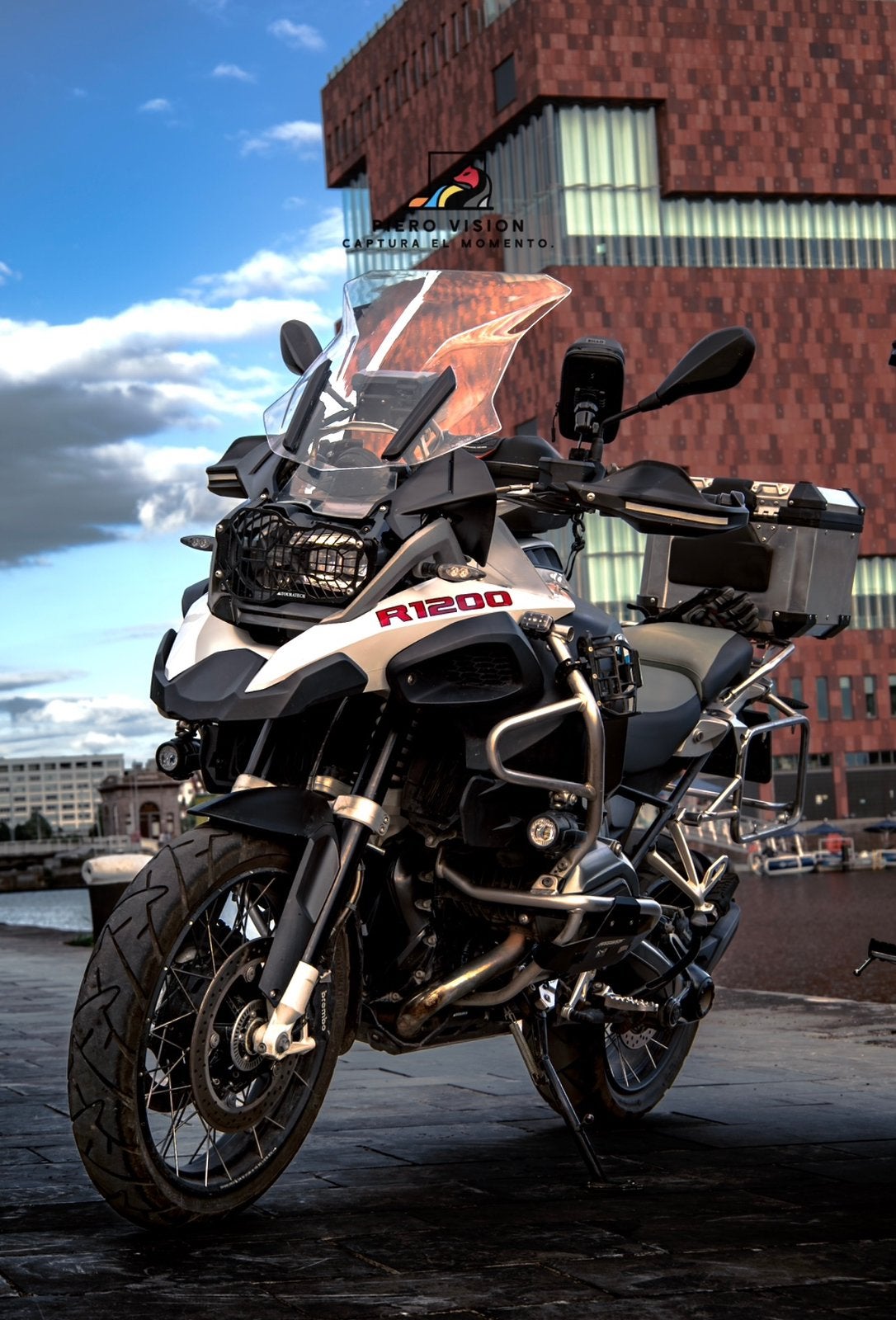 Bmw R 1200 Gsa 2016, Handvatverwarming, Particulier, Meer dan 35 kW, 1200 cc