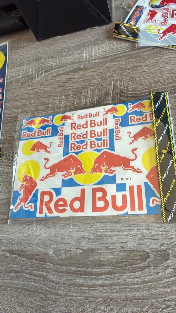 Red Bull Stickers, Ophalen of Verzenden
