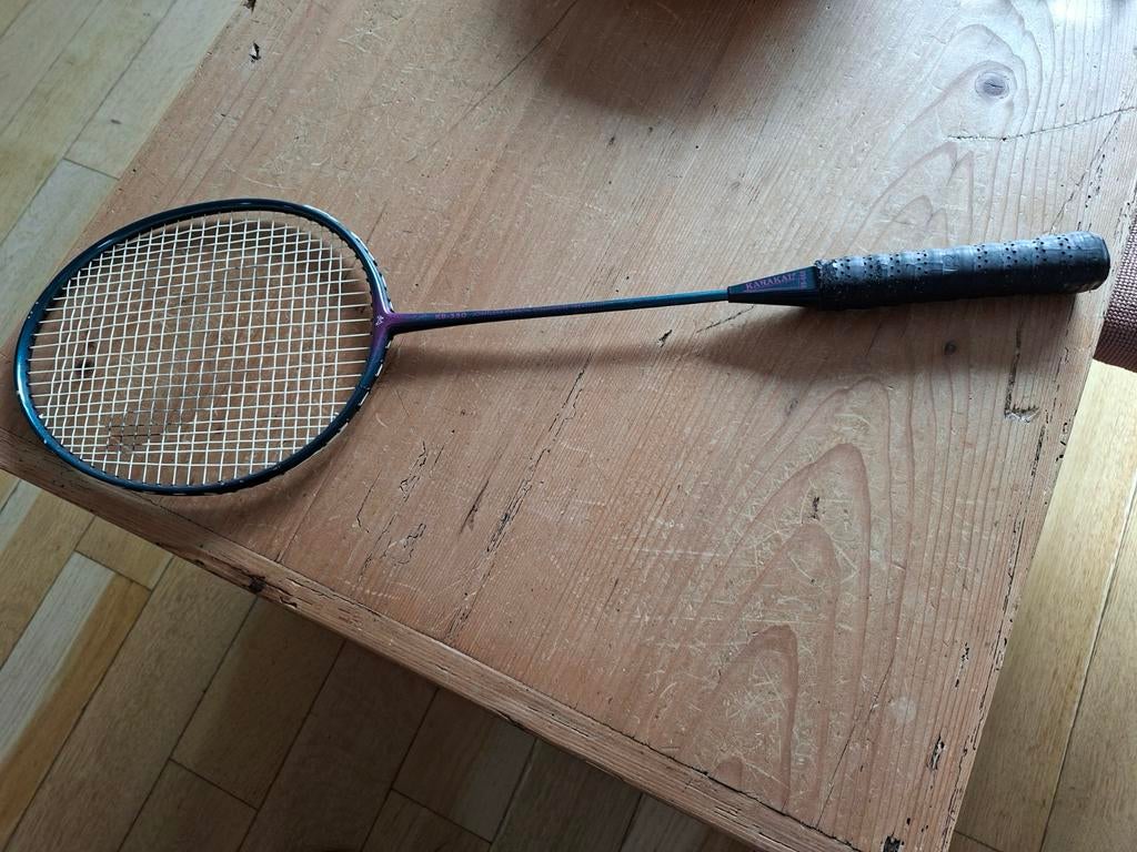 Karakal badminton racket, Ophalen