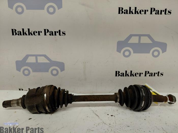 Aandrijfas links-voor van een Toyota Corolla, Gebruikt, -, -, Toyota