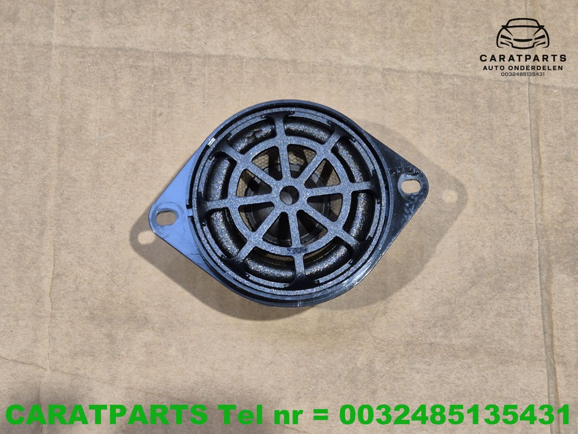 8T0035397A Audi RS5 Bang & Olufsen haut-parleur RS4 S5 S4 A5, AUDI AG, Auto-Union-Strasse 1
85045  Ingolstadt, DE, Audi, Utilisé