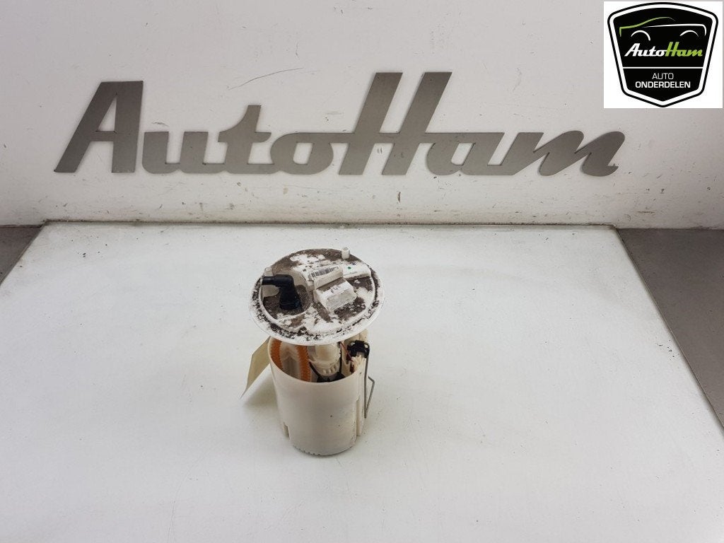 BRANDSTOFPOMP ELECT. Opel Corsa E (|13430540|39110023|), Gebruikt, Opel