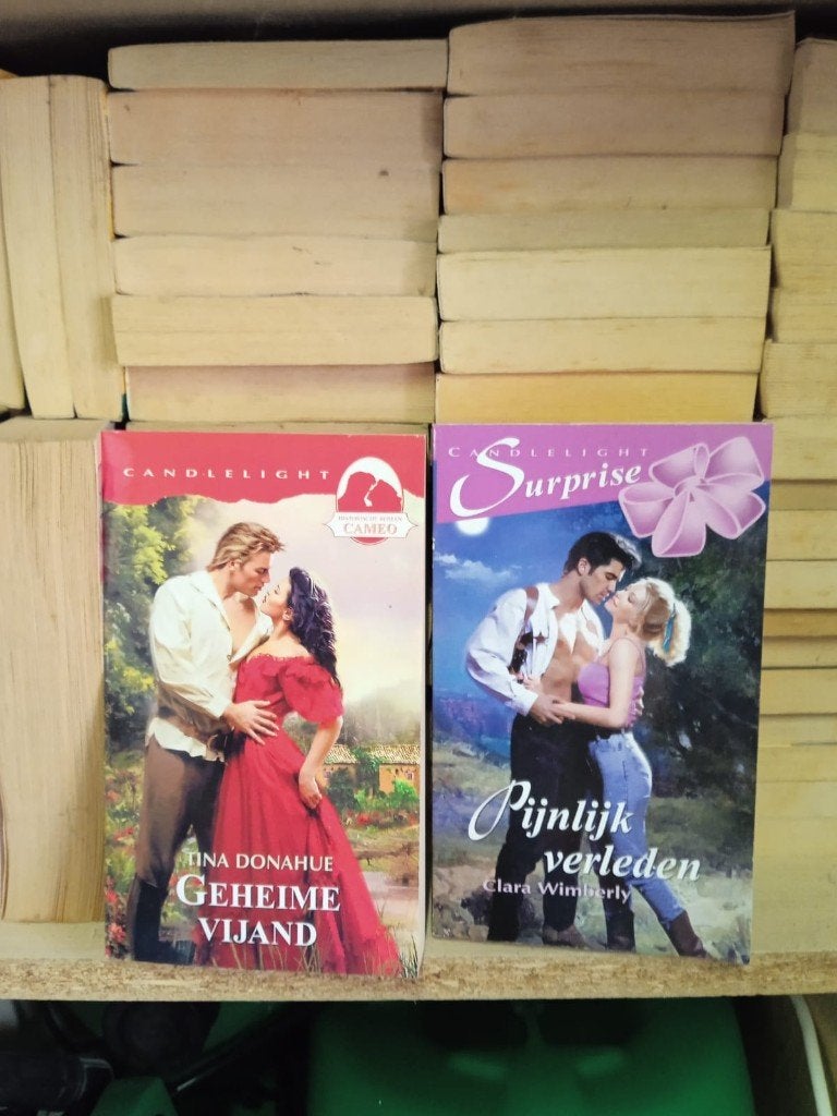 Liefdes romannetjes, Boeken, Ophalen, Zo goed als nieuw