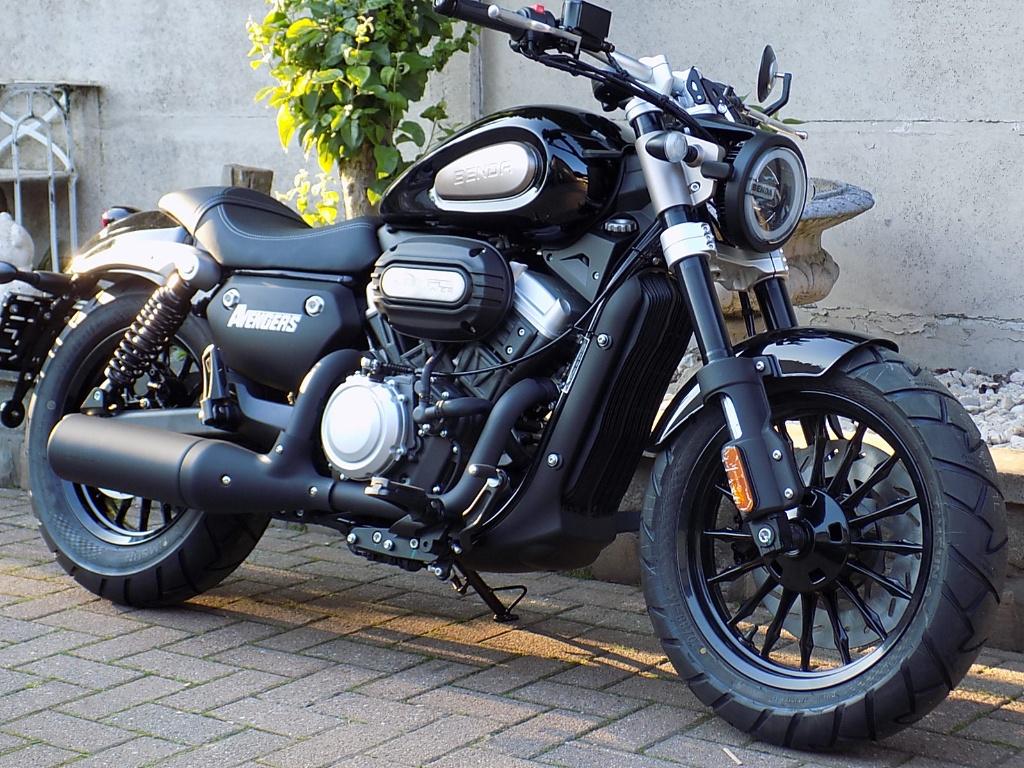Benda  Avengers 125 cc chopper bobber cruiser V twin , Motoren, 2 cilinders, Nieuw, Chopper, Bedrijf