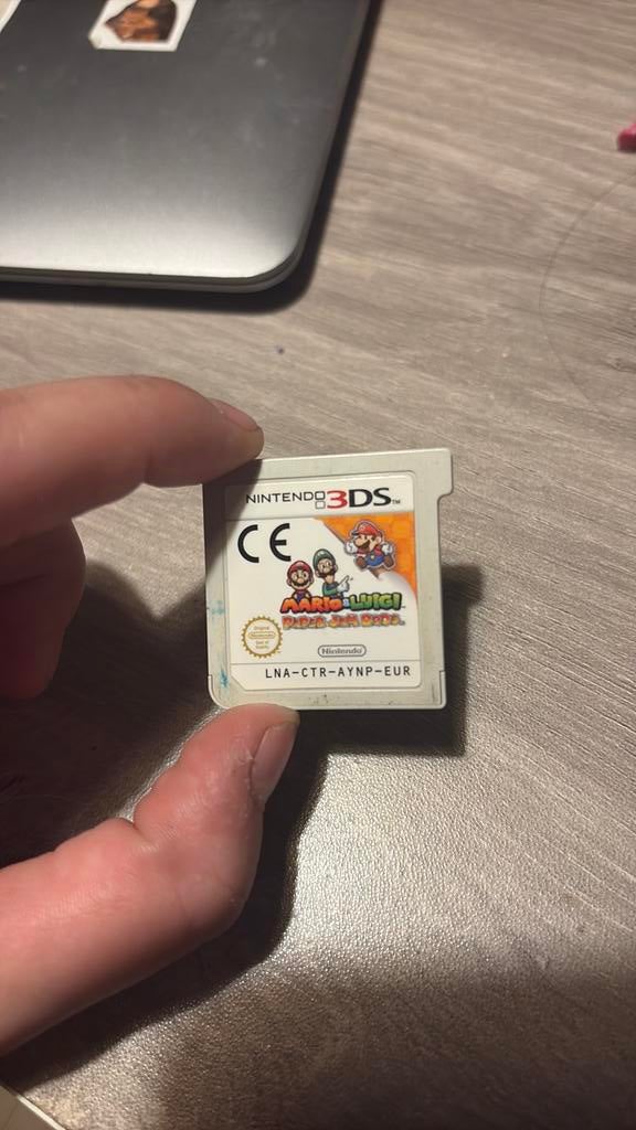Mario en luigi met paper mario, Games en Spelcomputers, Games | Nintendo 2DS en 3DS, Online, Puzzel en Educatief, Gebruikt, Vanaf 18 jaar