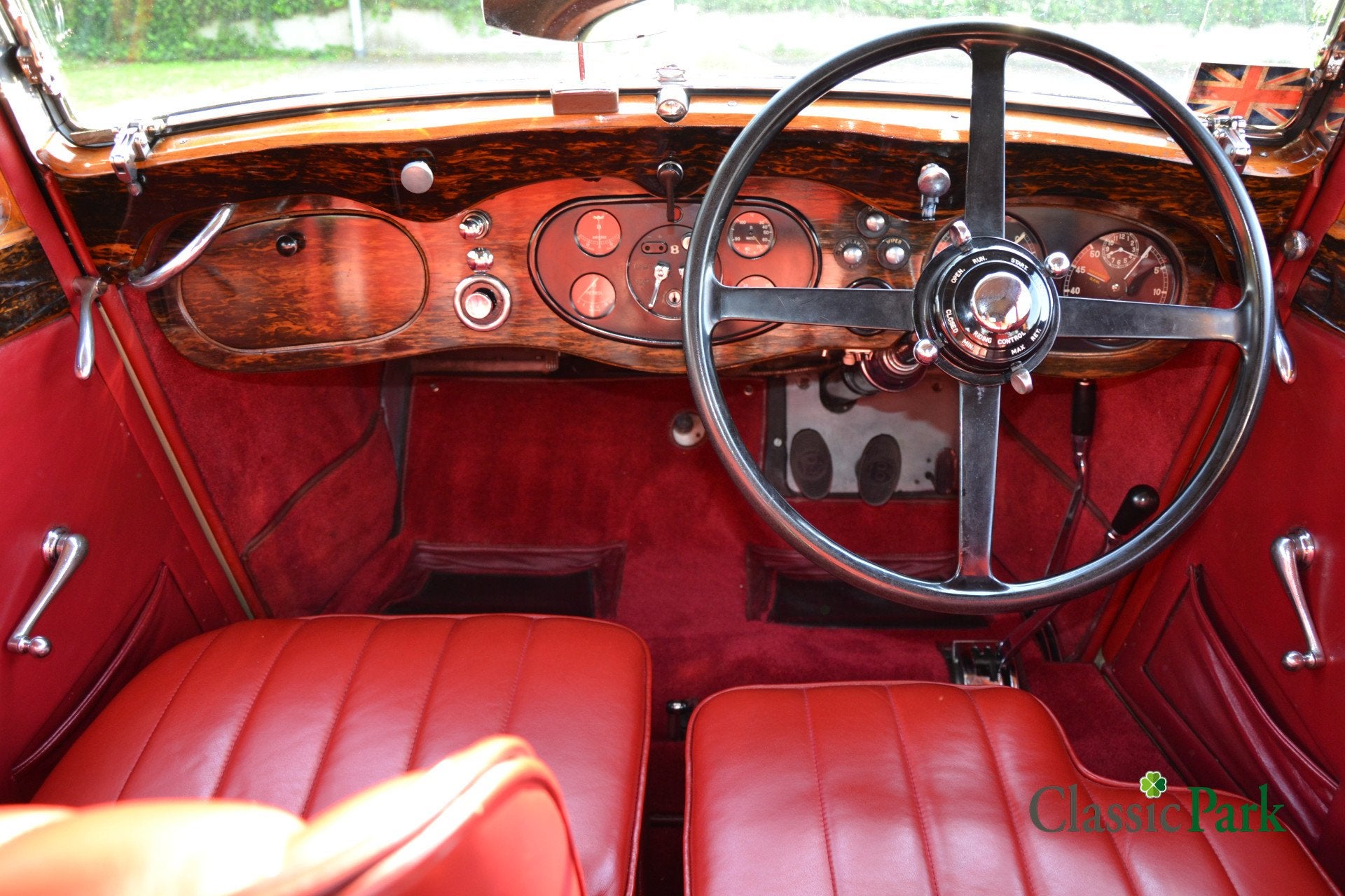 Bentley 3 ½ Litre Hooper Sports Saloon (Derby) (bj 1937), foto 12