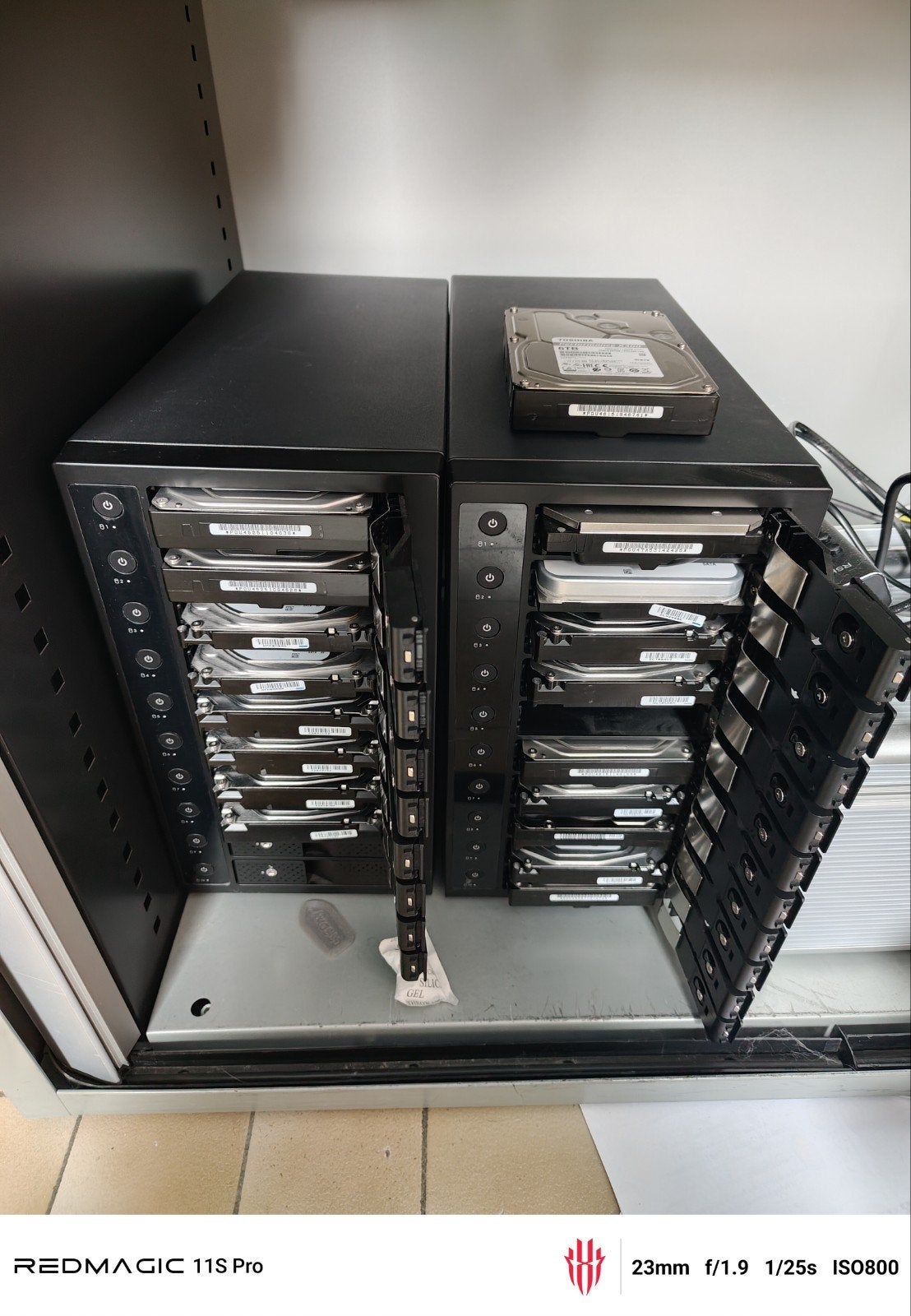 2 boîtiers disques durs 10 baies ICY BOX IB-3810-C31, Ophalen, ICY box, Gebruikt, Server