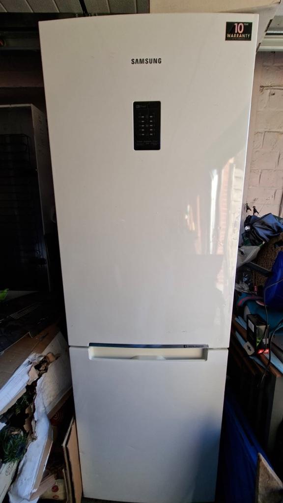 Samsung koelkast met diepvries (wit), Ophalen, Gebruikt, 200 liter of meer, 160 cm of meer