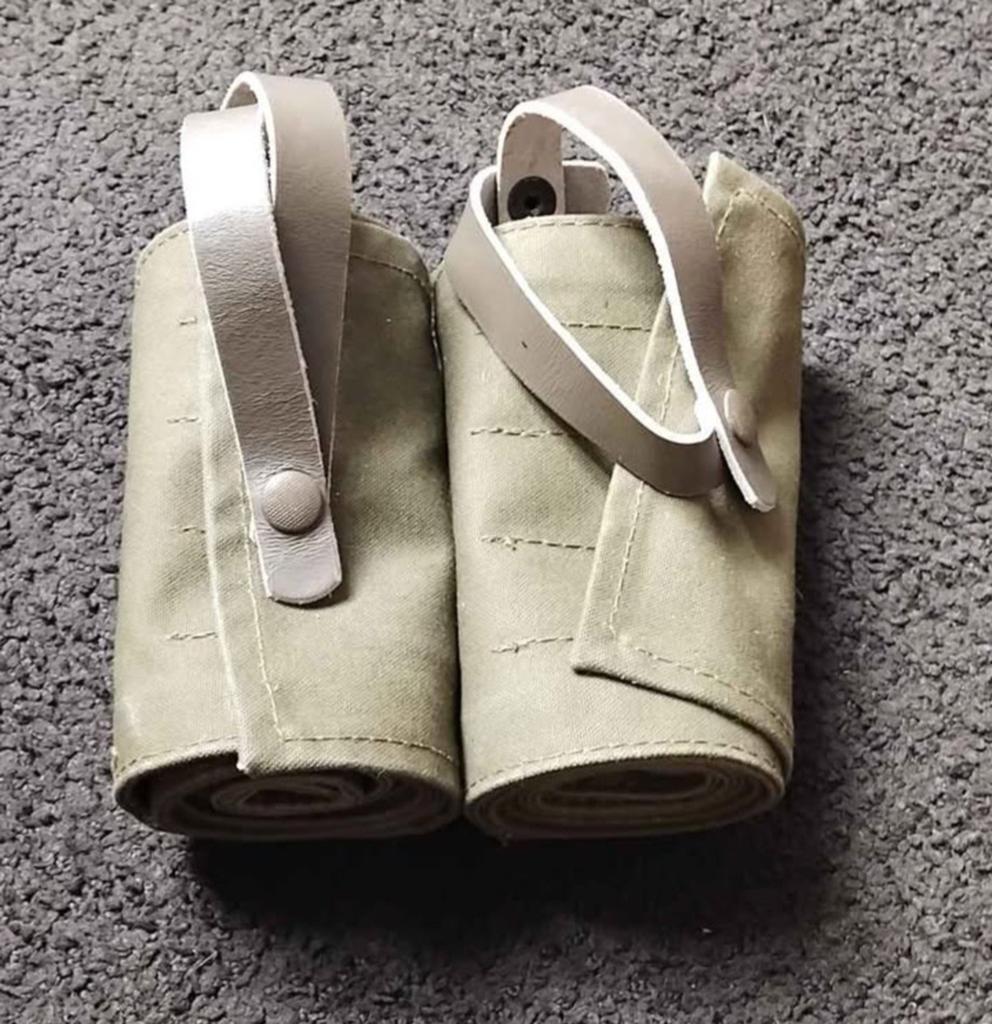 Militaria-hoes voor een Duitse militaire zweepantenne, Verzamelen
