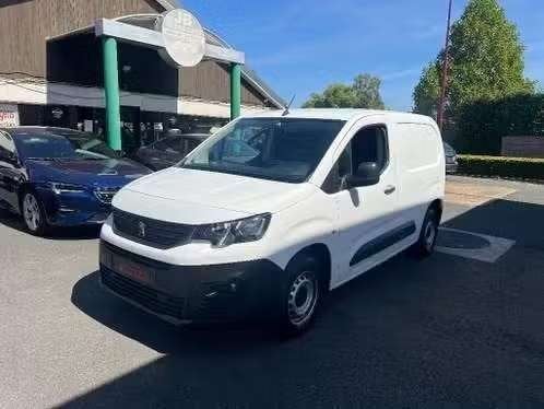 peugeot partner 1.6 hdi /GEKEURD/29000 km/CAR PASS/3 zit, Voorwielaandrijving, Stof, Euro 6, Wit