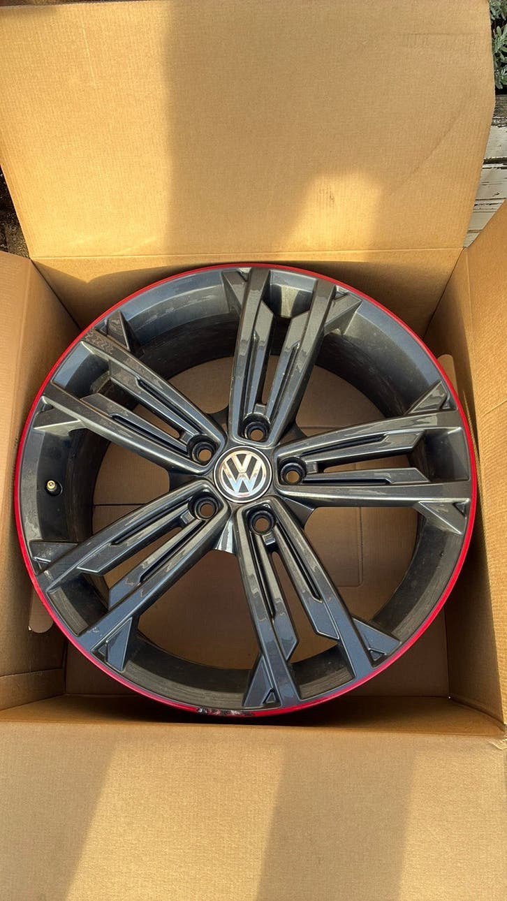 Velgen voor volkswagen GTI MK 7,5 prijs vr 4 stuks, Ophalen, Gebruikt
