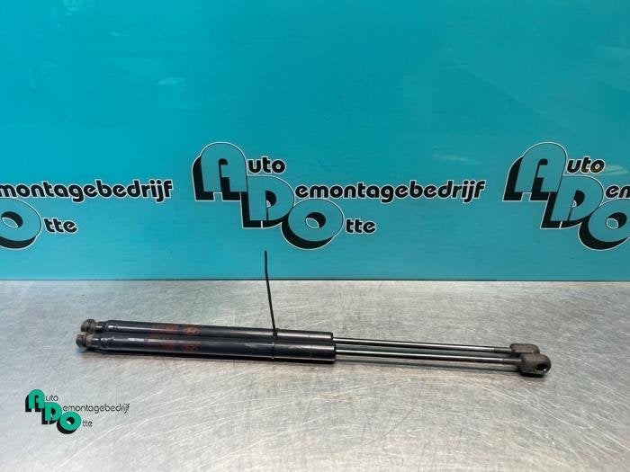 Set Gasdempers Achterklep van een Hyundai Getz (Getz 03-), Auto-onderdelen, Gebruikt, -, -, Ophalen of Verzenden