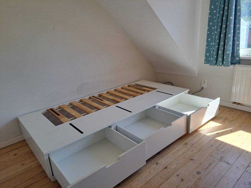 Lit avec tirroirs, 90 cm, Une personne, Enlèvement, 200 cm