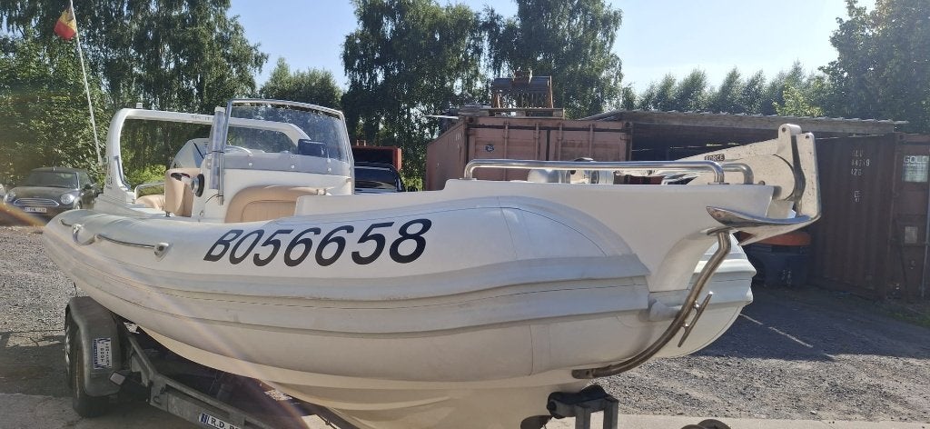 AGA SPIRIT 640 225 PK HONDA, Watersport en Boten, Speedboten, Ophalen, Overige merken, Gebruikt, Met afstandsbediening