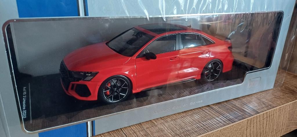 Audi rs3 sedan 1/18 rouge, Ophalen, Nieuw, Auto