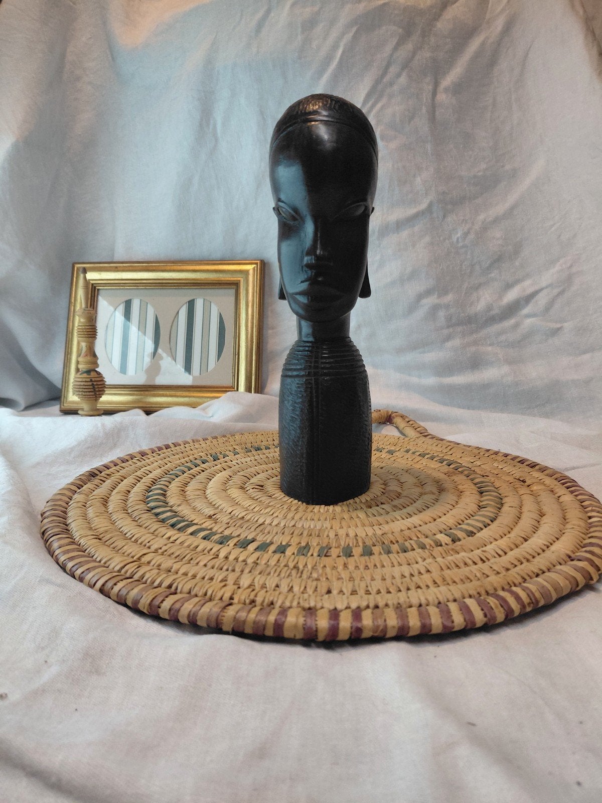 Sculpture de tête africaine vintage en bois précieux d'ébène, Enlèvement, Comme neuf, Humain