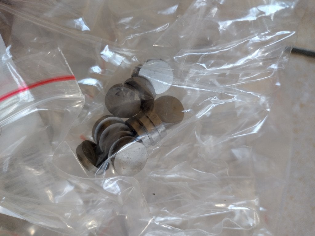 Cale, pastilles à valve 546 pièces, Motos, Enlèvement ou Envoi