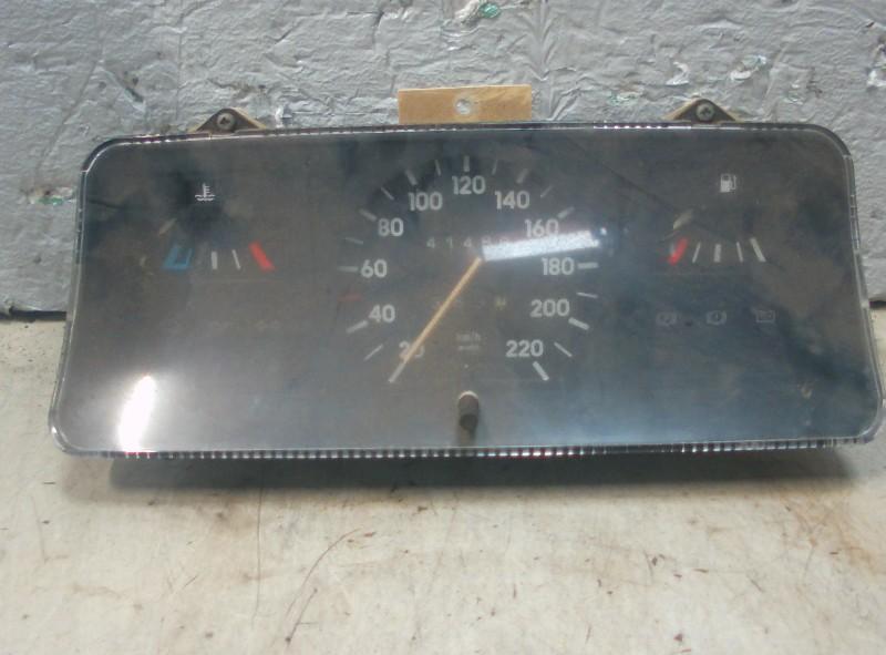 INSTRUMENTS DE BORD Opel Kadett E (33 / 34 / 43 / 44), Autos : Pièces & Accessoires, Tableau de bord & Interrupteurs, Opel, Utilisé
