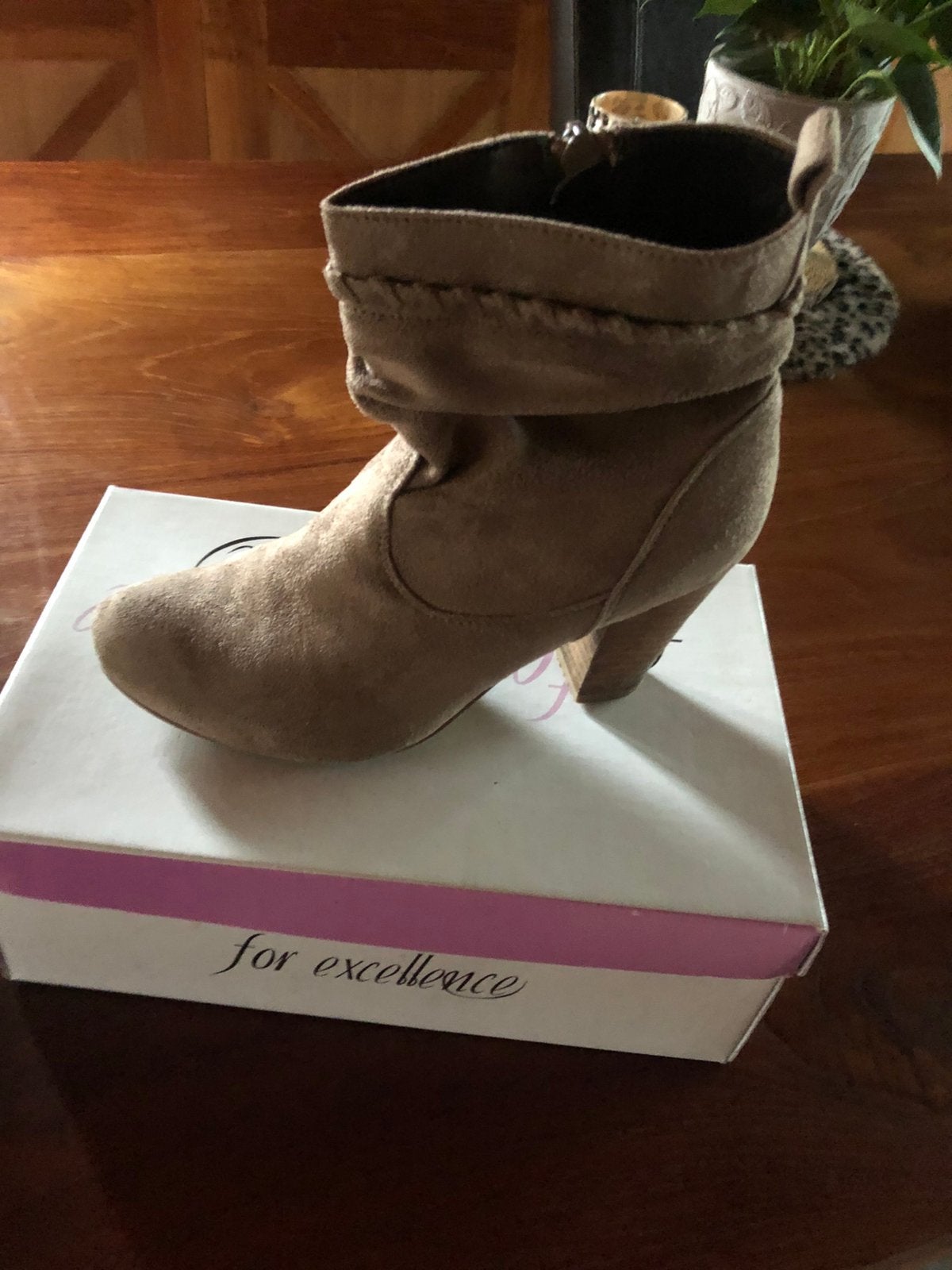 Mooie laarsjes maat 38, Enlèvement ou Envoi, Comme neuf, Bottines