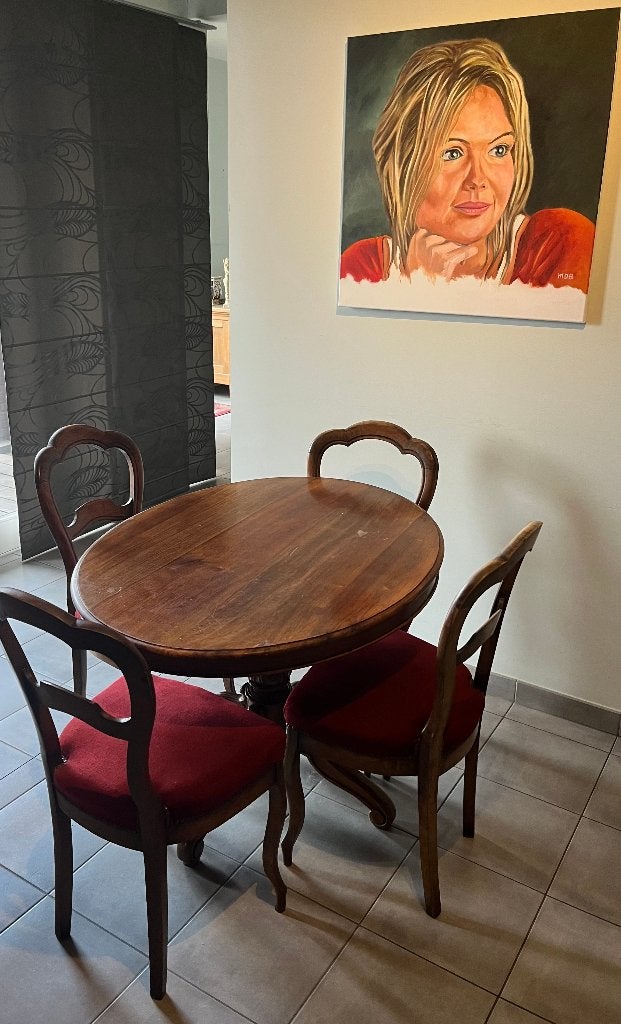 Houten tafel met vier bijhorende stoelen, Huis en Inrichting, Tafels | Eettafels, Ophalen, Gebruikt, Vier personen