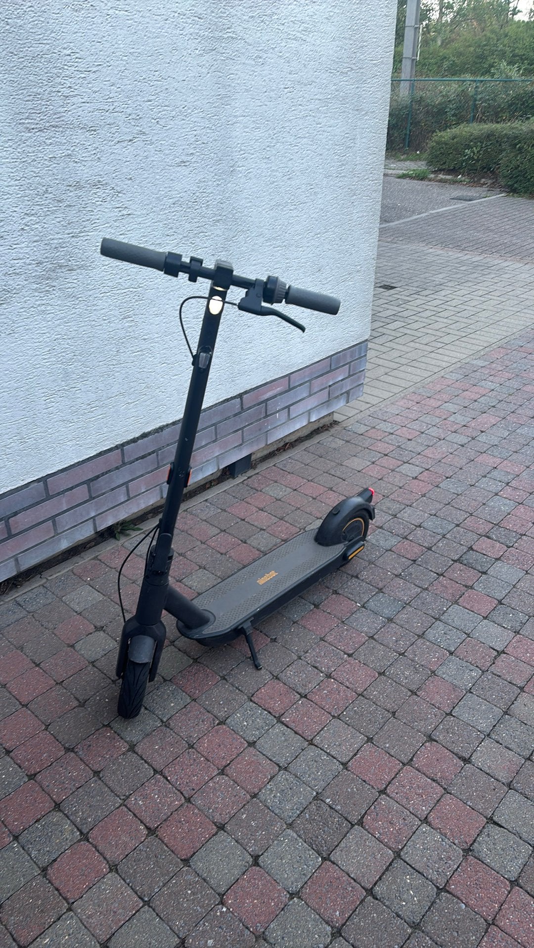 Ninebot, Vélos & Vélomoteurs, Trottinettes, Enlèvement ou Envoi, Comme neuf