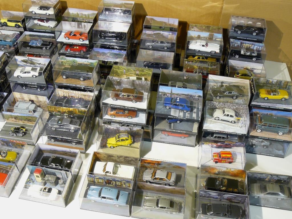 Grote collectie schaalmodellen James Bond (147 stuks), Verzamelen, Ophalen, Nieuw, Film, Beeldje, Replica of Model