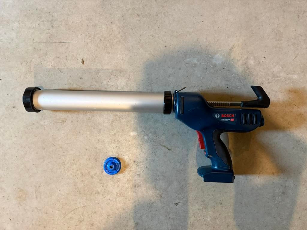Bosch GCG 18V 600 Siliconespuit, Bricolage & Construction, Outillage | Autres Machines, Enlèvement ou Envoi, Comme neuf