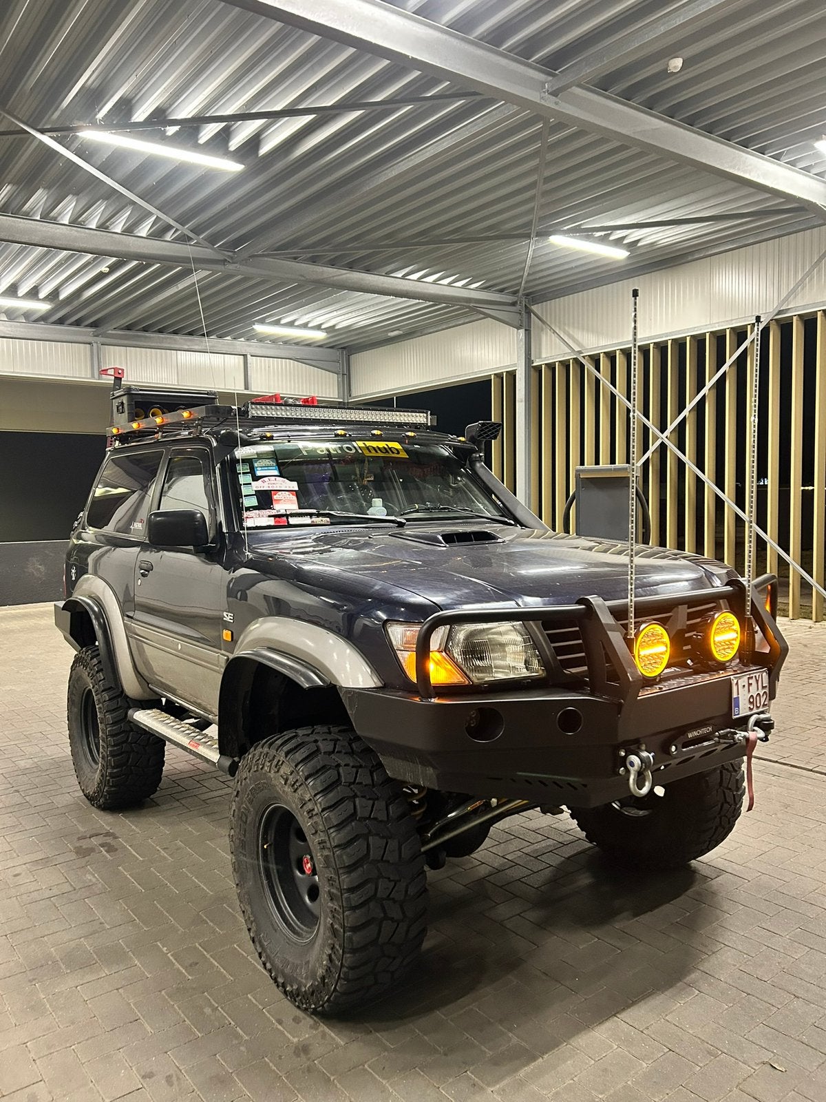 Nissan patrol y61 2,8, Auto's, Particulier, 2 zetels, Te koop, 6 cilinders