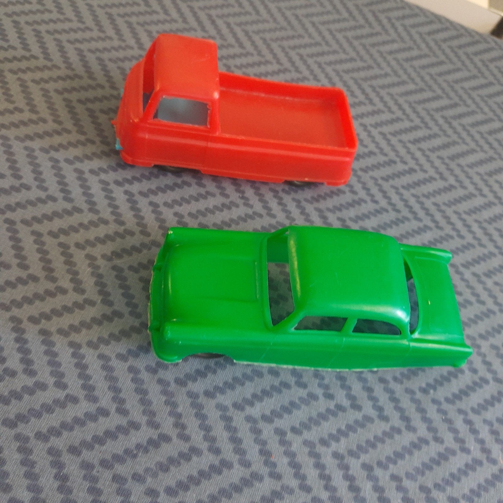 PLASTIC VINTAGE*ca.1:34* COMMER + FORD ZODIAC*GERMANY*TOP*, Ophalen, Zo goed als nieuw
