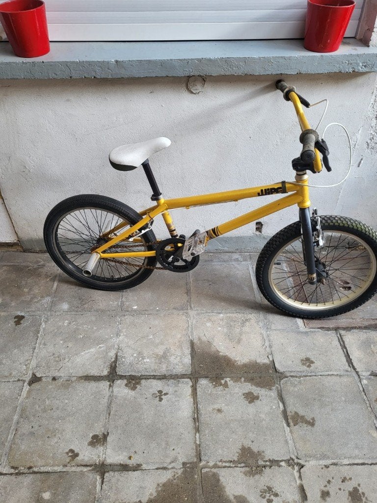Vélo BMX B'TWIN WIPE 20" – Jaune métallisé – Bon état, V-brakes, B'twin decathlon, 16 à 20 pouces, Enlèvement