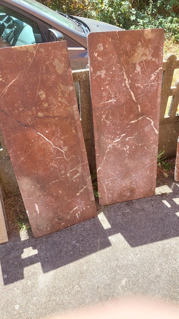 Marmeren bladen – rood en zwart/grijs - 11 stuks, Doe-het-zelf en Bouw, Ophalen, Gebruikt, Overige materialen, 100 mm of meer