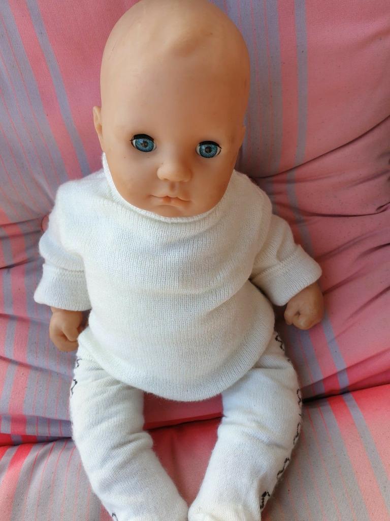 Leuke babypop ,40cm, Verzamelen, Ophalen of Verzenden, Babypop