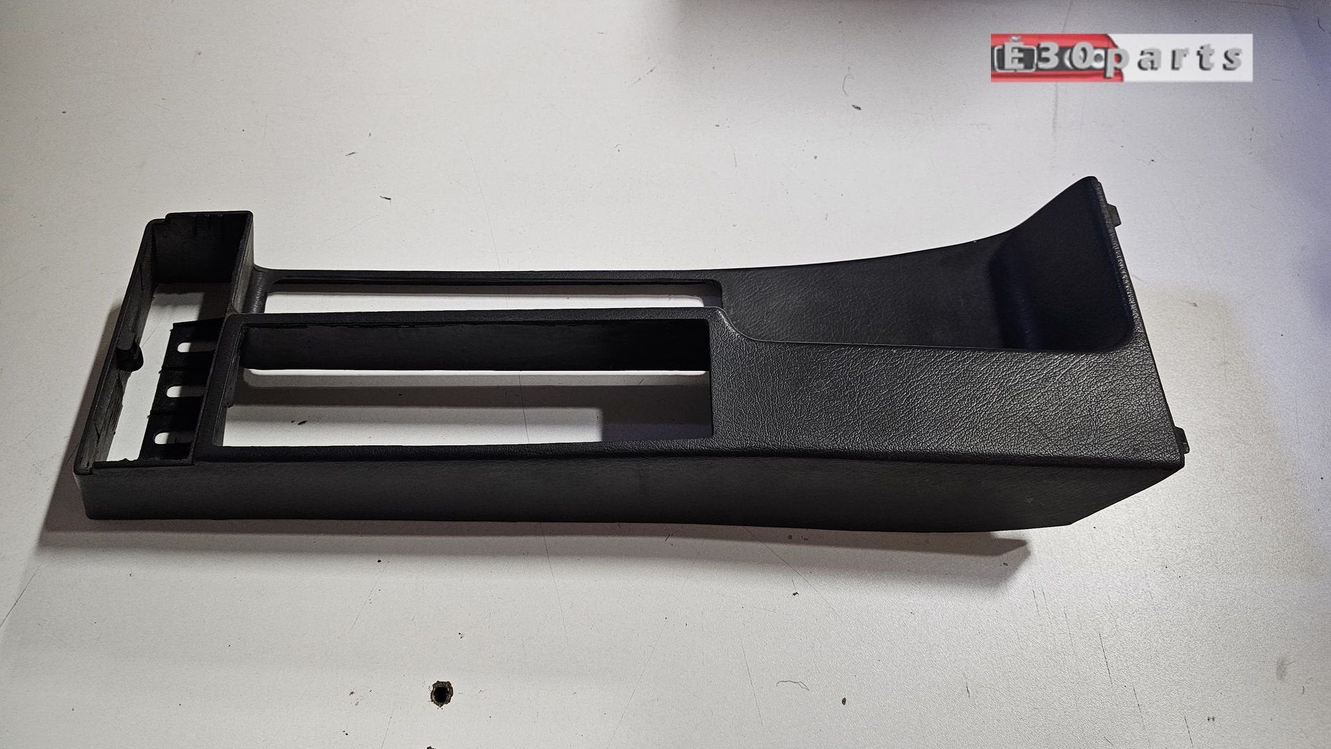 Midden console handrem antraciet casette BMW 3 serie E30 511, -, Origine de la pièce connue, Utilisé, -