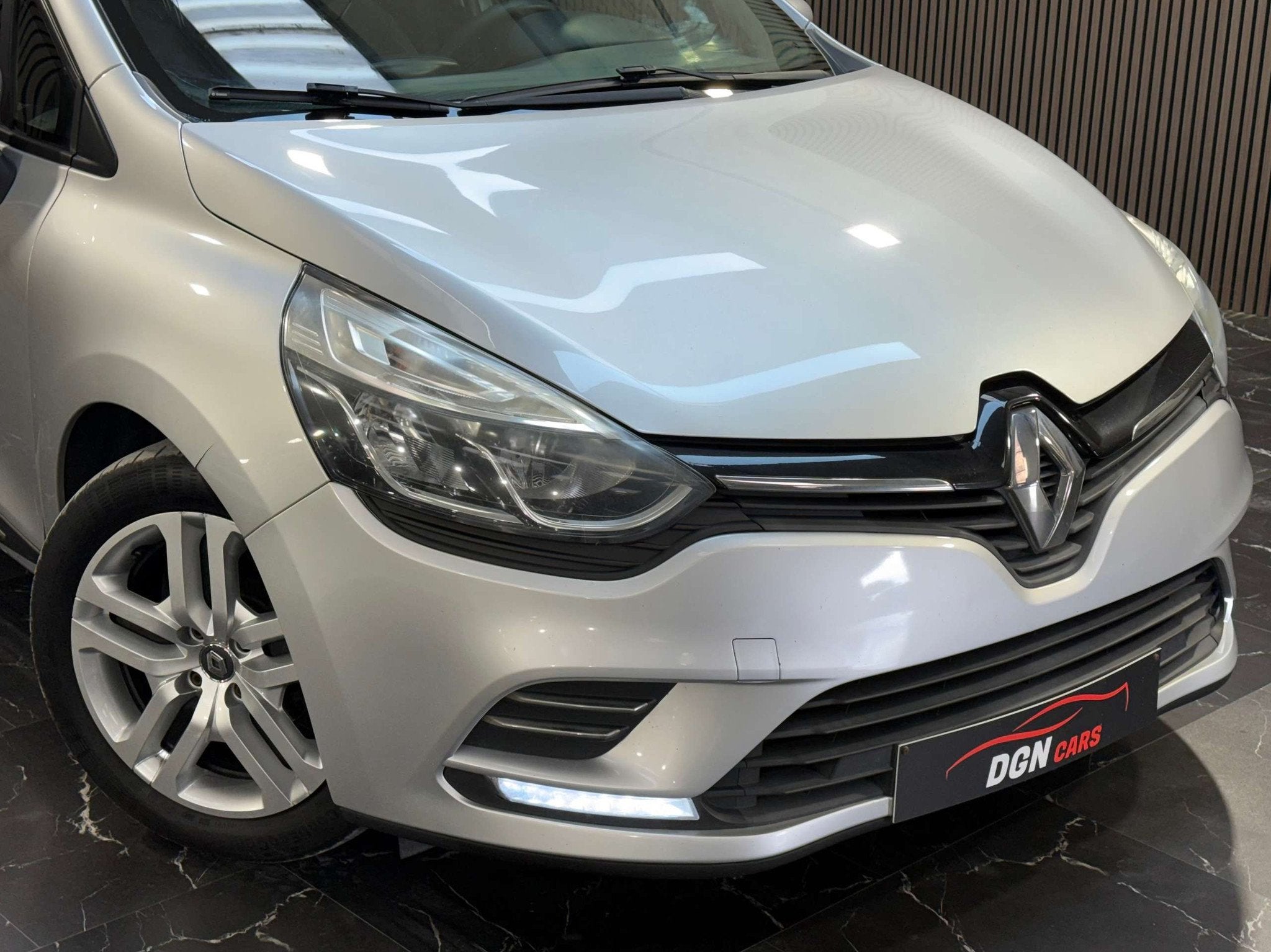 Renault Clio Clio 1.5 dCi Energy Limited, Autos, Achat, Euro 6, Entreprise, Boîte manuelle