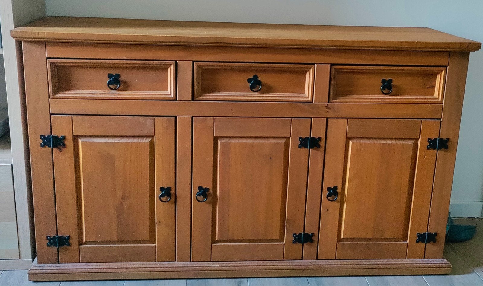 Buffet 3 portes 3 tiroirs, Avec tiroir(s), 25 à 50 cm, 150 à 200 cm, Enlèvement