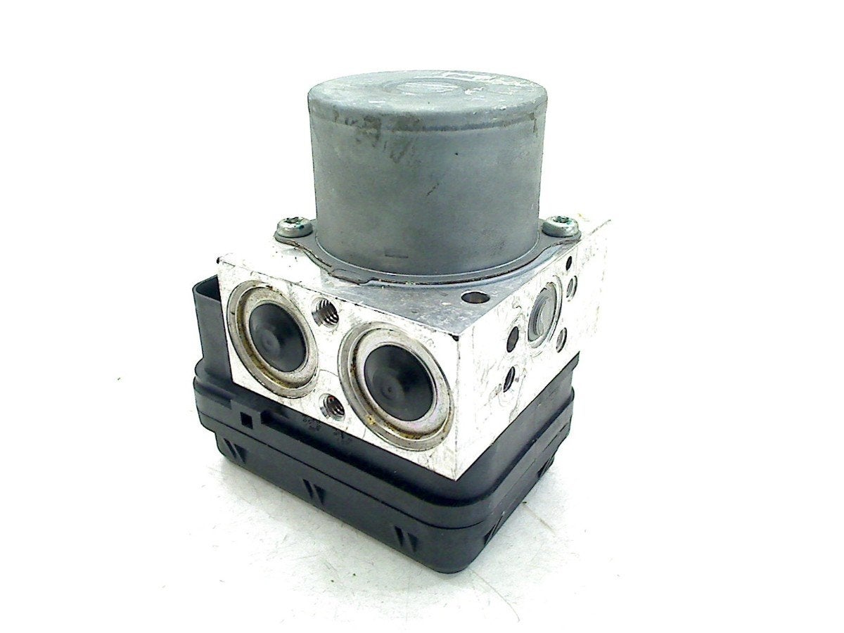 ABS POMP Yamaha MT 07 2014-2015 (MT07 MT-07 FZ-07), Motoren, Yamaha Motor Europe N.V., Gebruikt, Customersupport@yamaha-motor.co.uk
