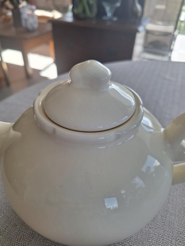 Grote NIEUWE THEEPOT, Enlèvement