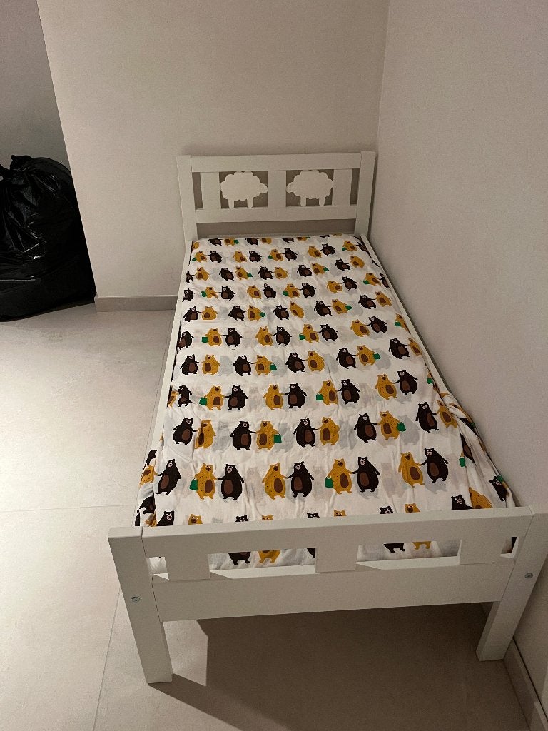 kinderbed, Matelas, 70 à 85 cm, Enlèvement, Utilisé