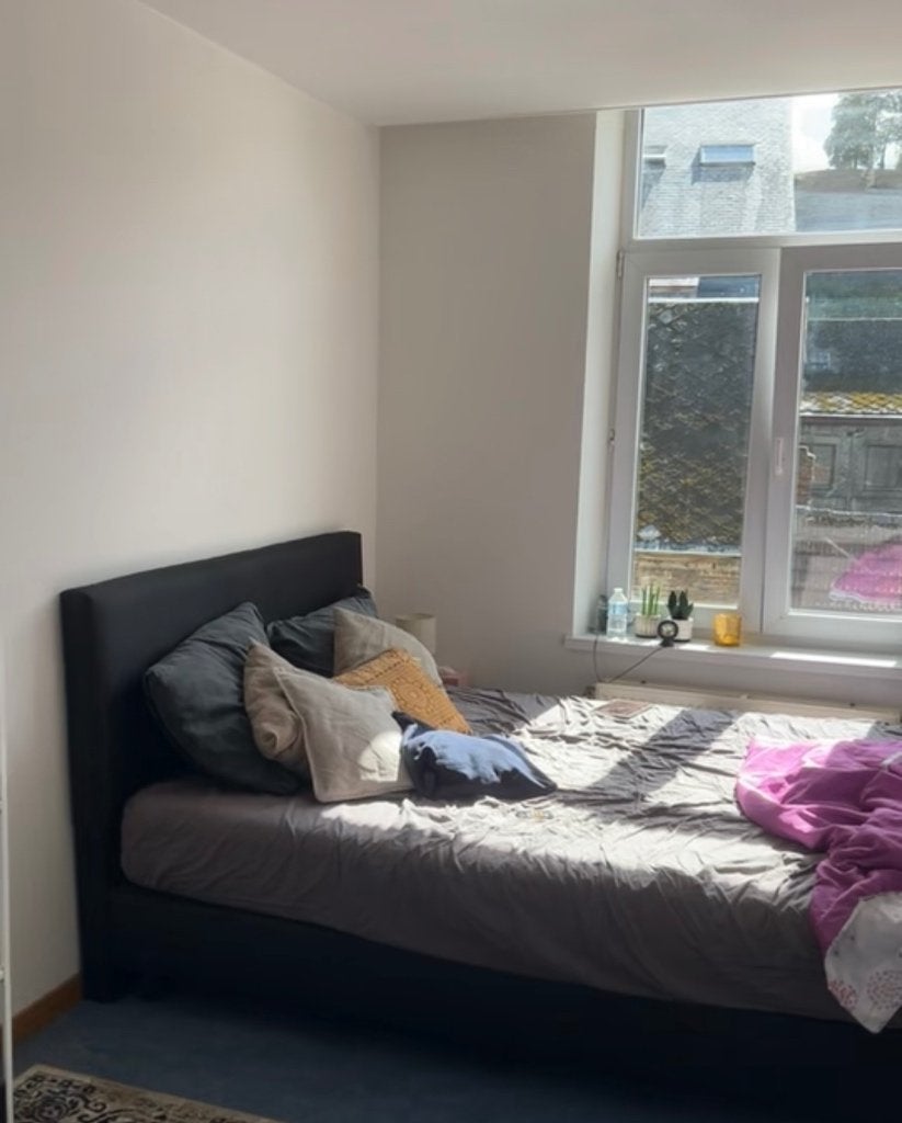 Lit, Huis en Inrichting, Slaapkamer | Bedden, Zo goed als nieuw, Tweepersoons, 160 cm, 200 cm, Stof, Zwart, Ophalen