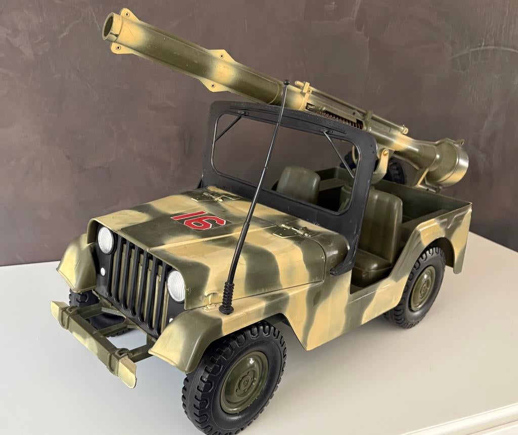 Vintage Action Man Molto Camo Jeep met bazooka, Verzamelen, Ophalen of Verzenden, Gebruikt