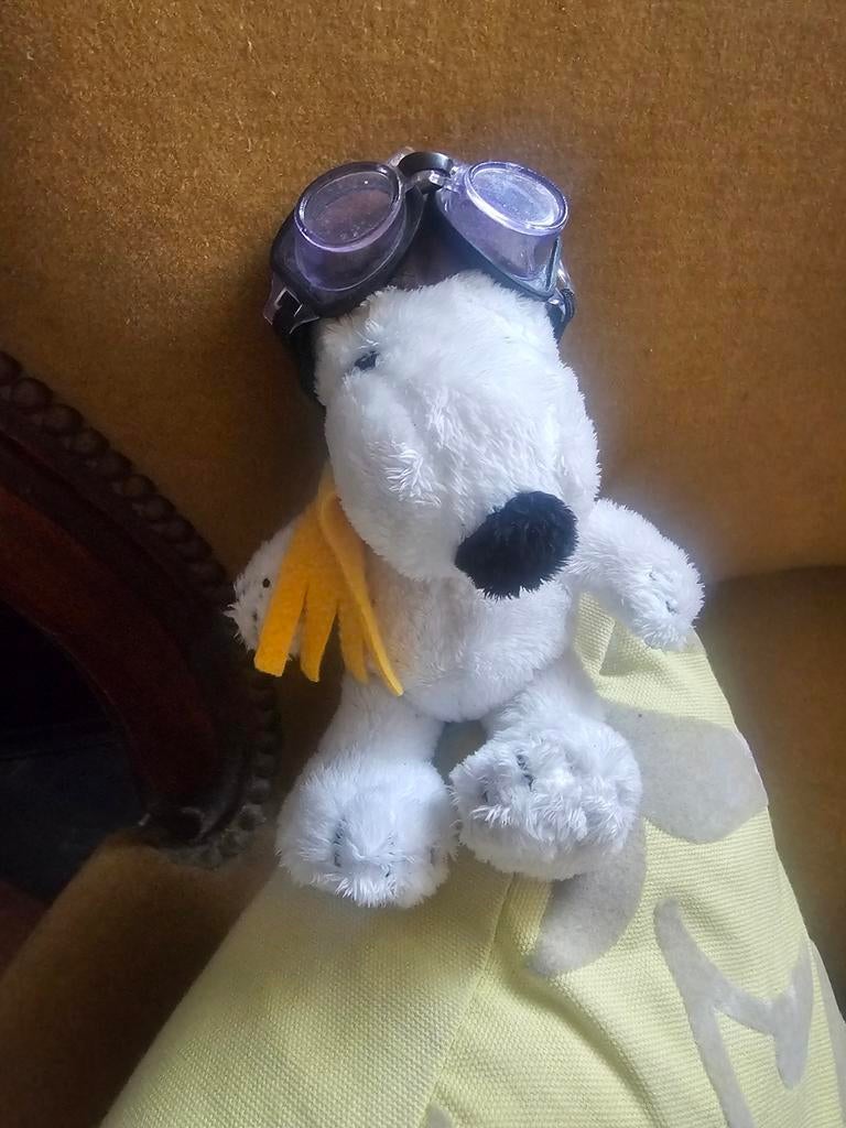 Auth. SNOOPY Aviator 2006 Happy Horse Peanuts pluche knuffel, Kinderen en Baby's, Speelgoed | Knuffels en Pluche, Verzenden, Met kleding of accessoire