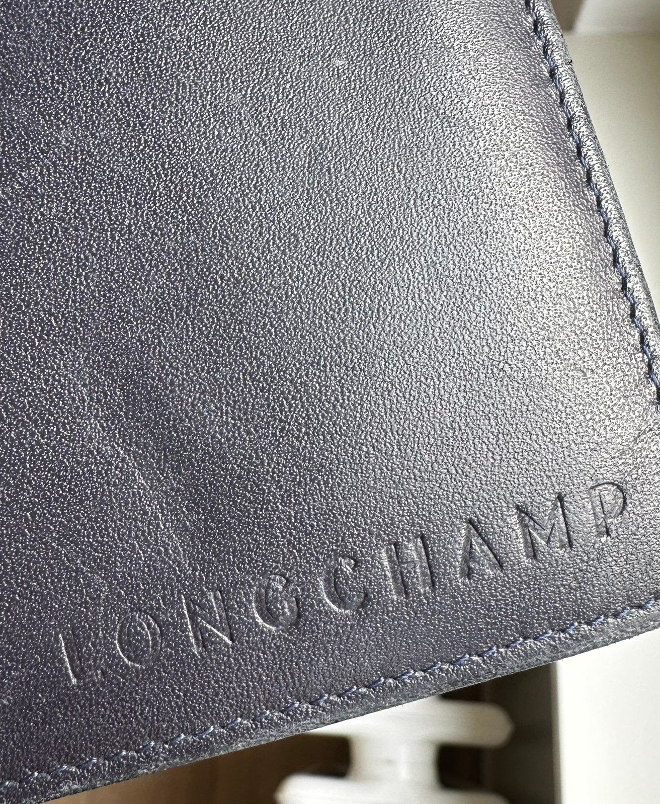 Portefeuille Longchamp  en cuir marine À venir chercher, Handtassen en Accessoires, Portemonnees, Gebruikt, Blauw, Leder, Ophalen