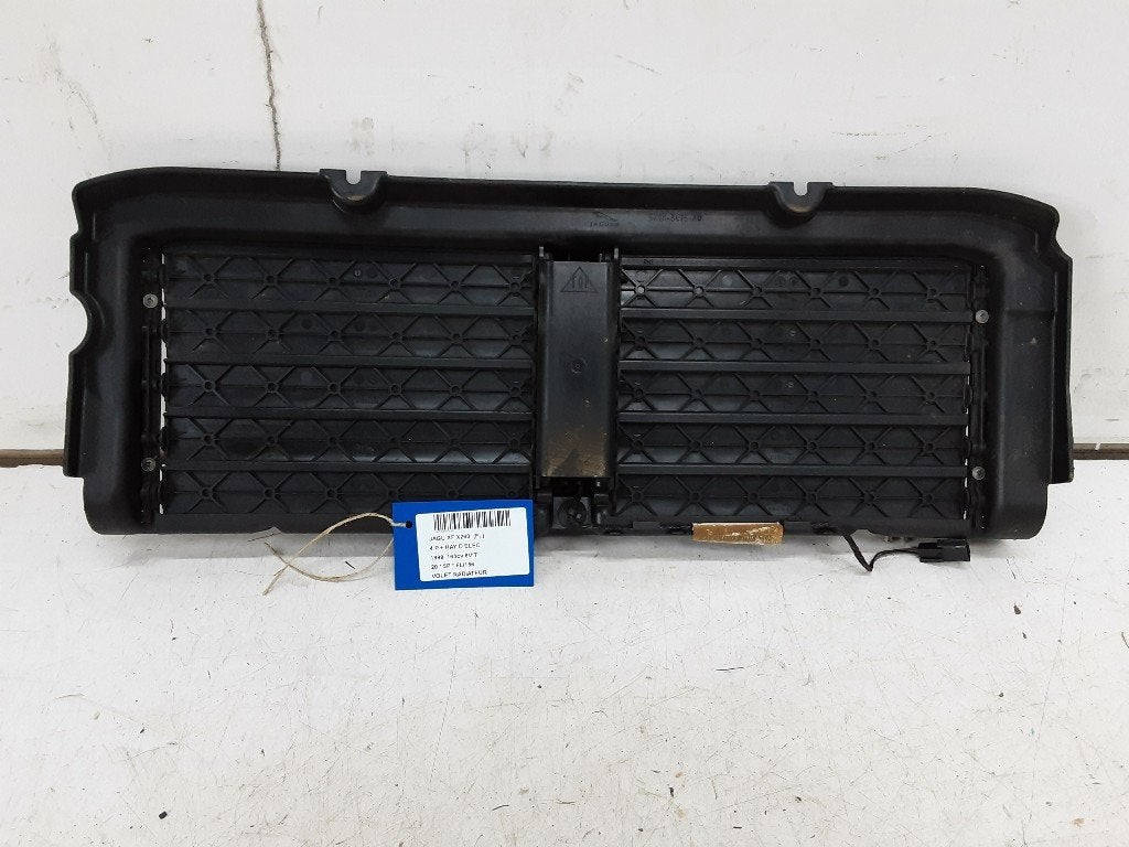 RADIATEUR GRILL Jaguar XF (X260) (01-2015/-) (GX738475AD), Campus Kronberg 7
61476  Kronberg im Taunus, DE, Utilisé, Jaguar, Jaguar Land Rover Deutschland GmbH