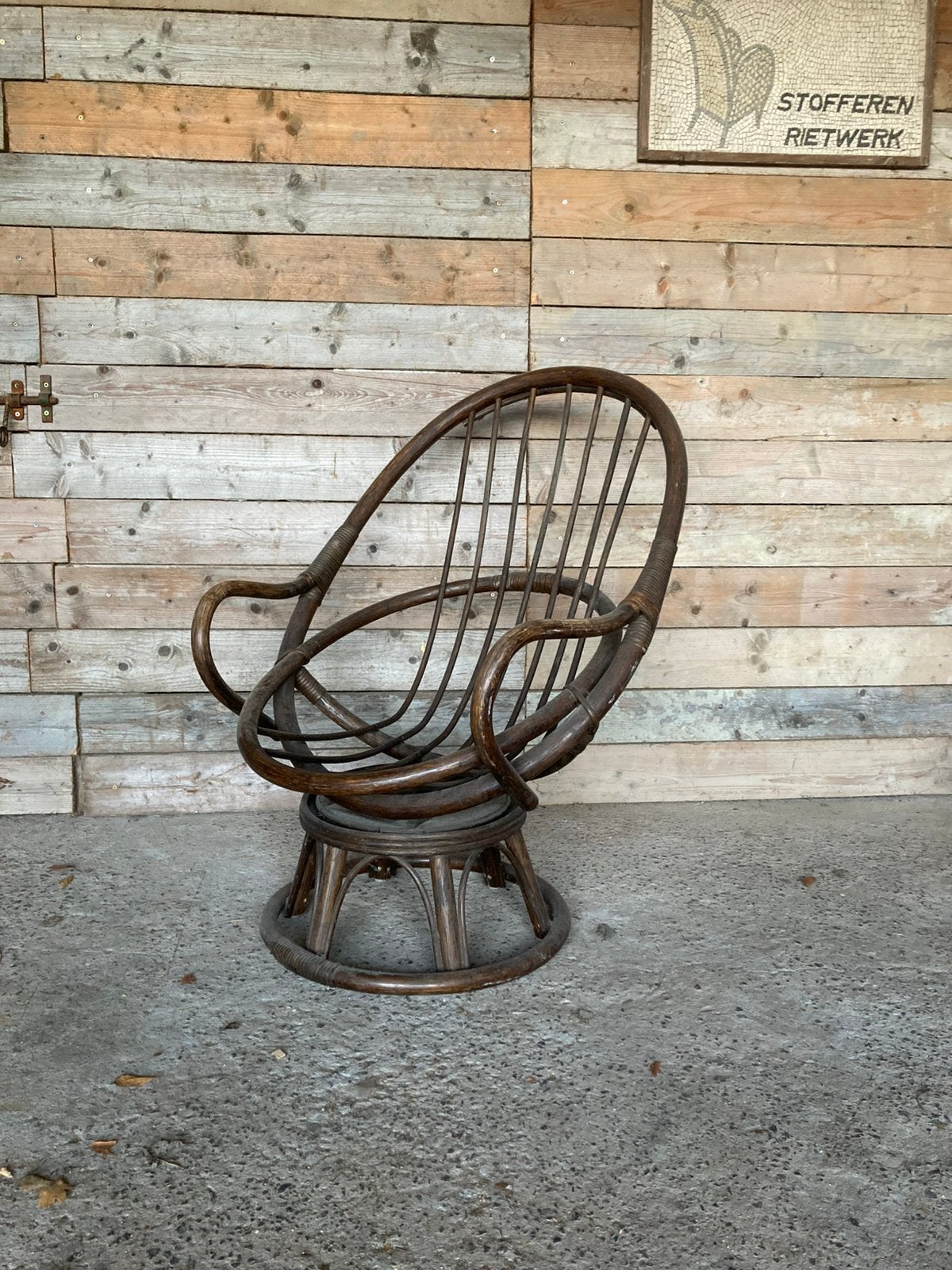 Rotan draaistoel, Tuin en Terras, Ophalen, Zo goed als nieuw, Rotan