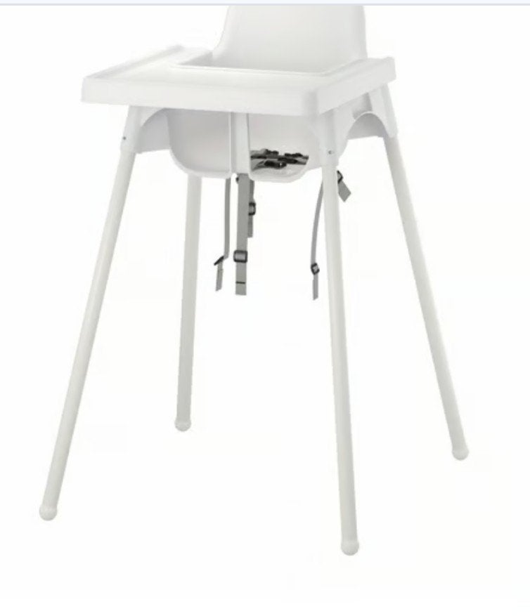 2 Ikea kinderstoelen met tafelblad, Huis en Inrichting, Ophalen