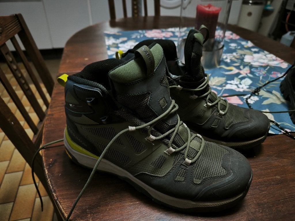 Wandelschoenen maat 43, Sport en Fitness, Bergsport en Wandelen, Ophalen of Verzenden, Zo goed als nieuw, Schoenen